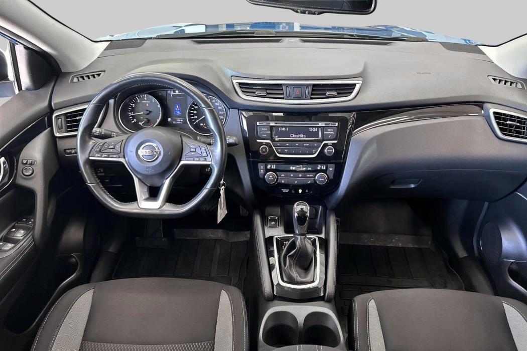NISSAN Qashqai 2018