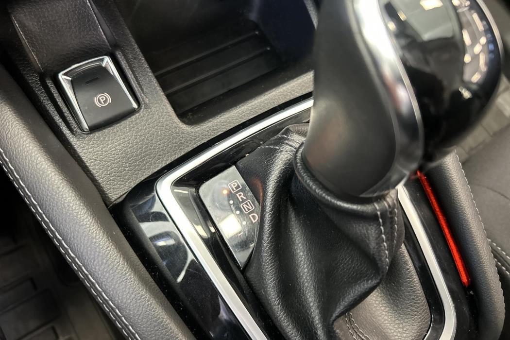 NISSAN Qashqai 2018