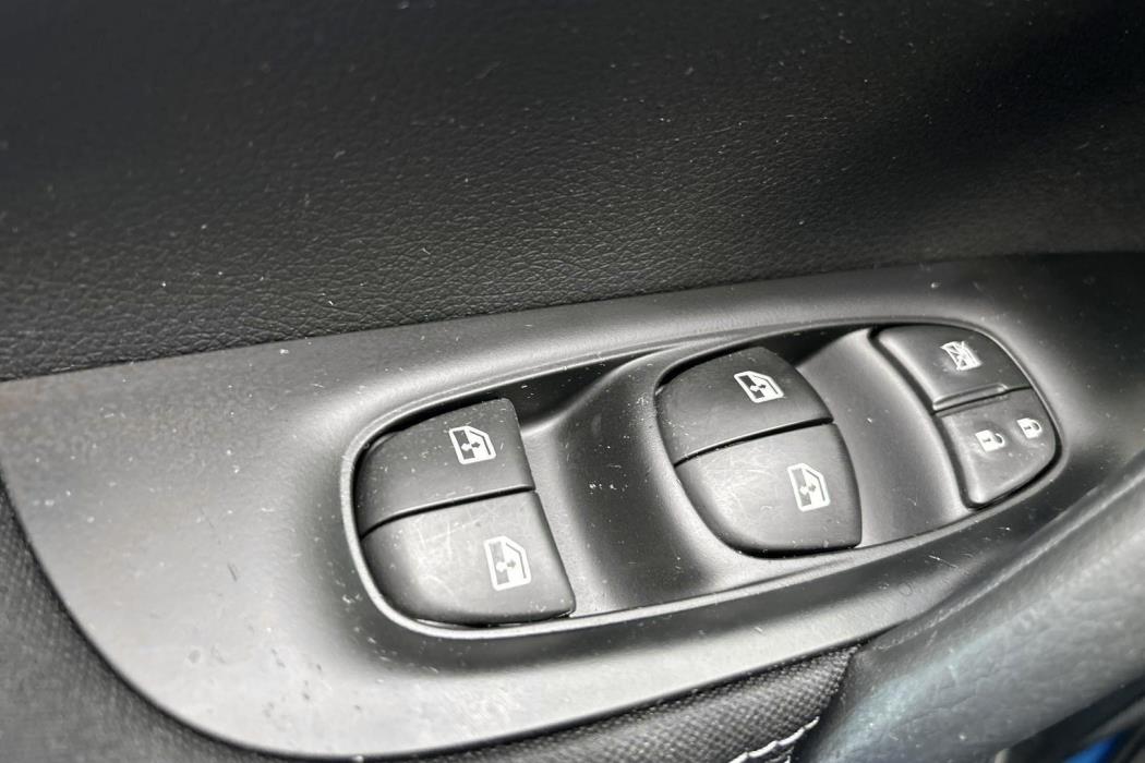 NISSAN Qashqai 2018