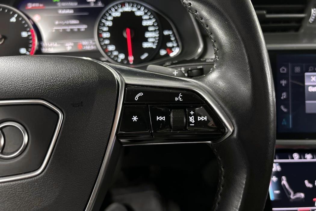 AUDI A6 2019