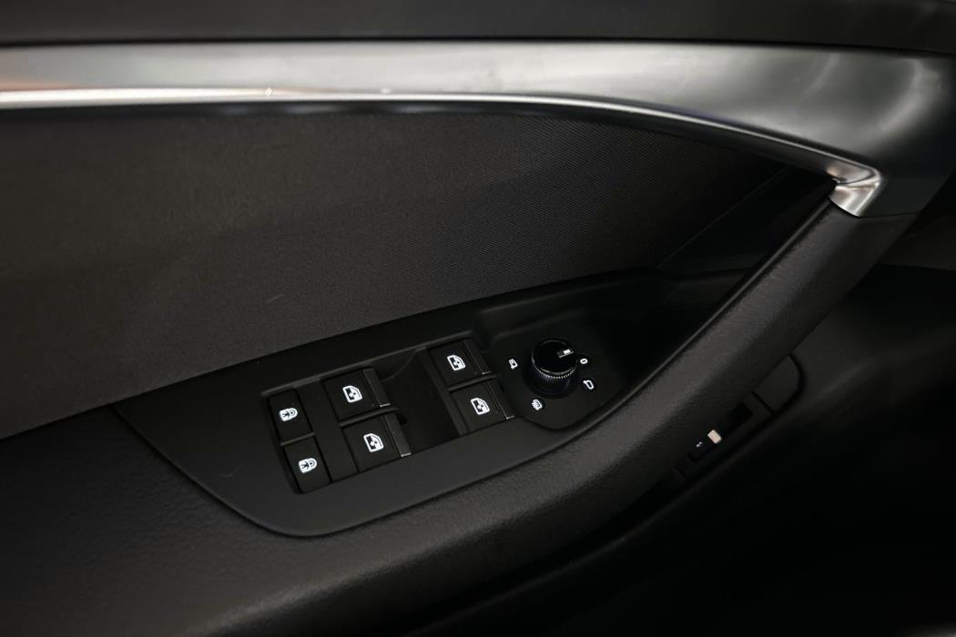 AUDI A6 2019
