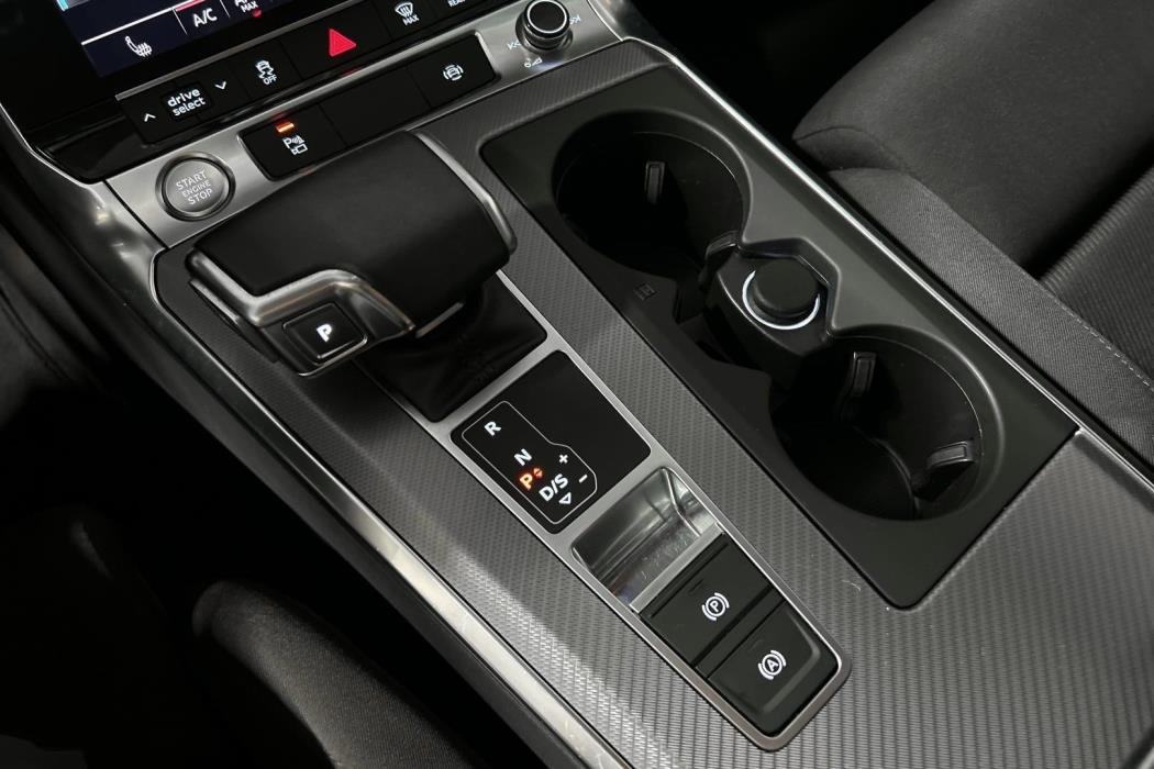 AUDI A6 2019