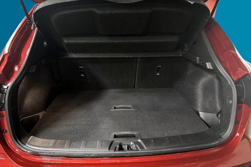 NISSAN Qashqai 2019