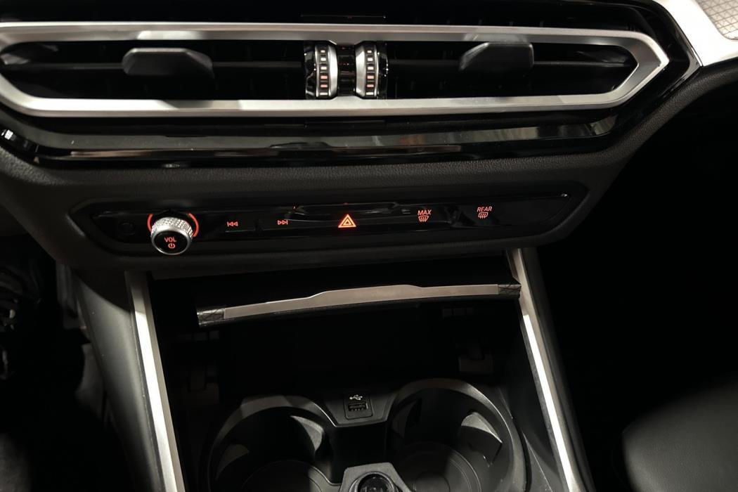 BMW 3-SARJA 2023