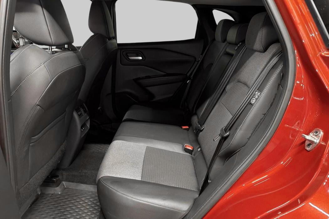 NISSAN Qashqai 2025