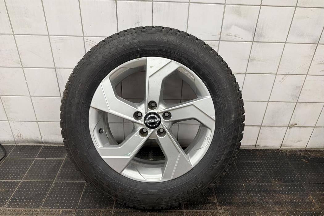 NISSAN Qashqai 2025