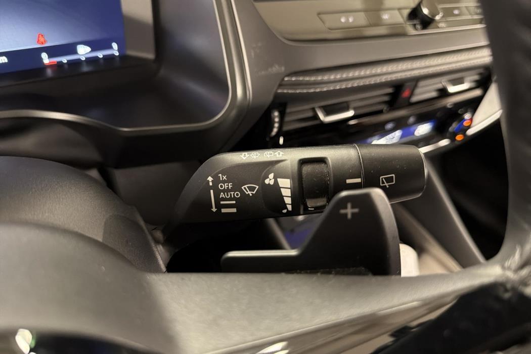 NISSAN Qashqai 2025