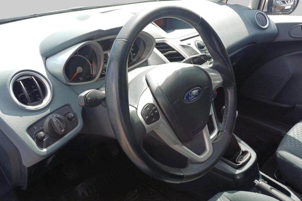 FORD Fiesta 2010
