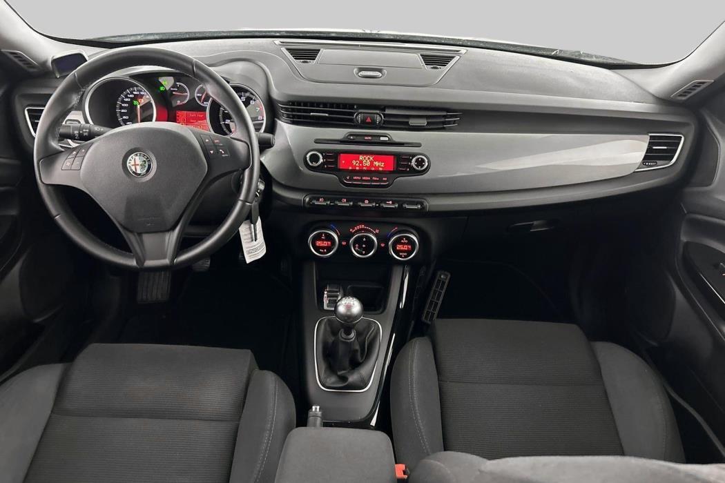 ALFA ROMEO Giulietta 2013