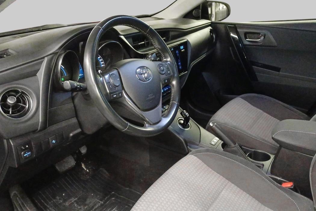 TOYOTA Auris 2018