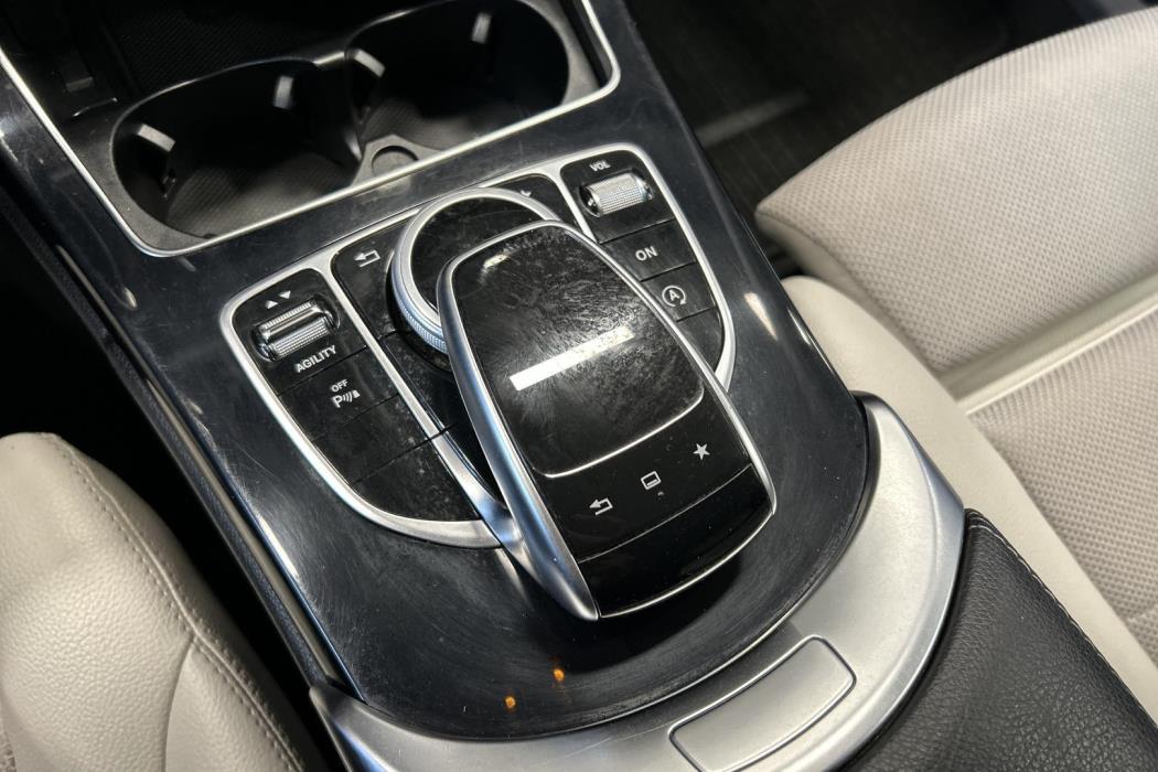 MERCEDES-BENZ C 2015