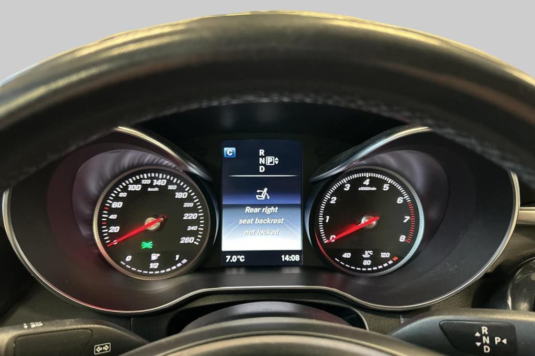 MERCEDES-BENZ C 2015