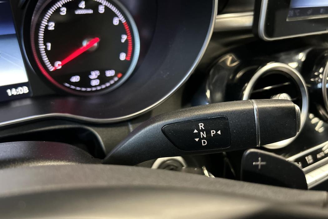 MERCEDES-BENZ C 2015