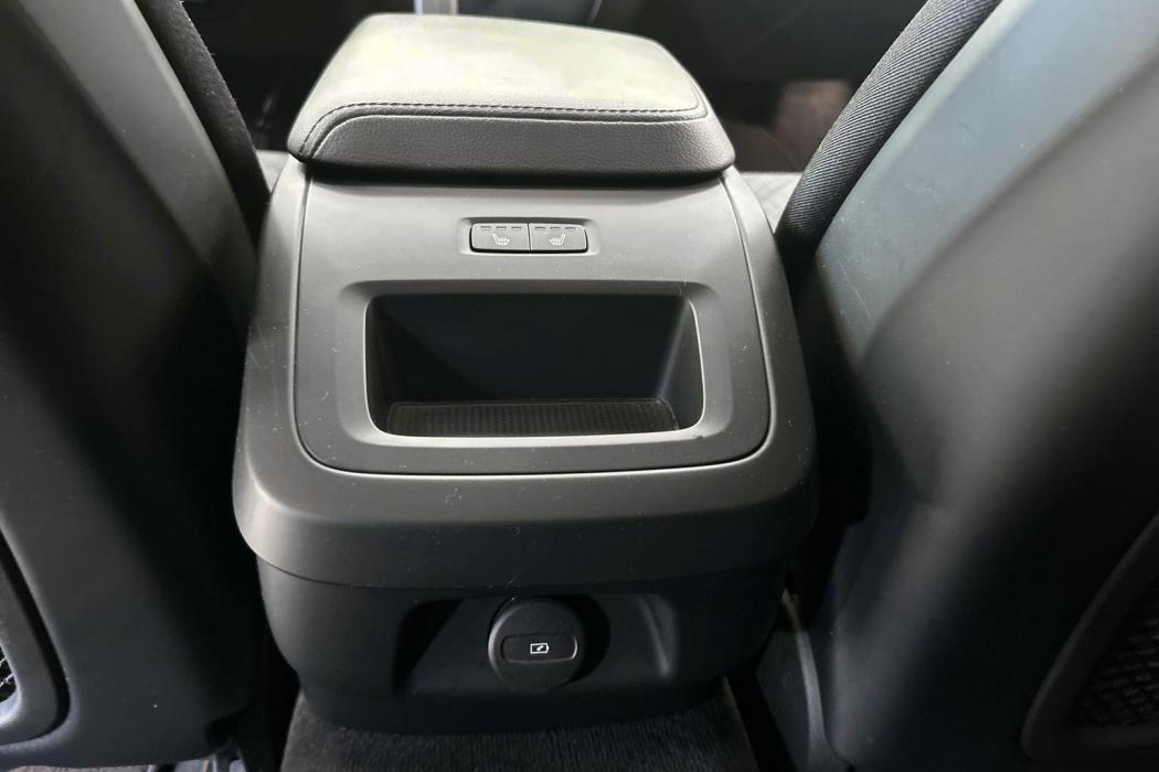 VOLVO V60 2023