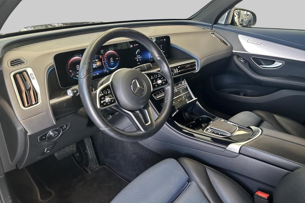 MERCEDES-BENZ EQC 2020