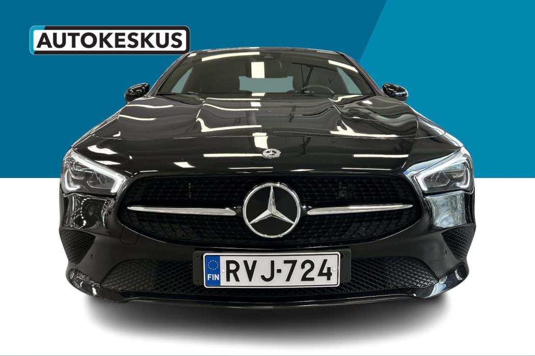 MERCEDES-BENZ CLA 2023