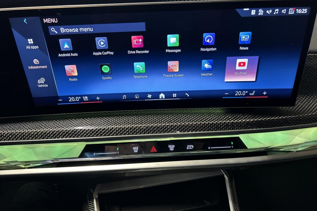 BMW i7 2025
