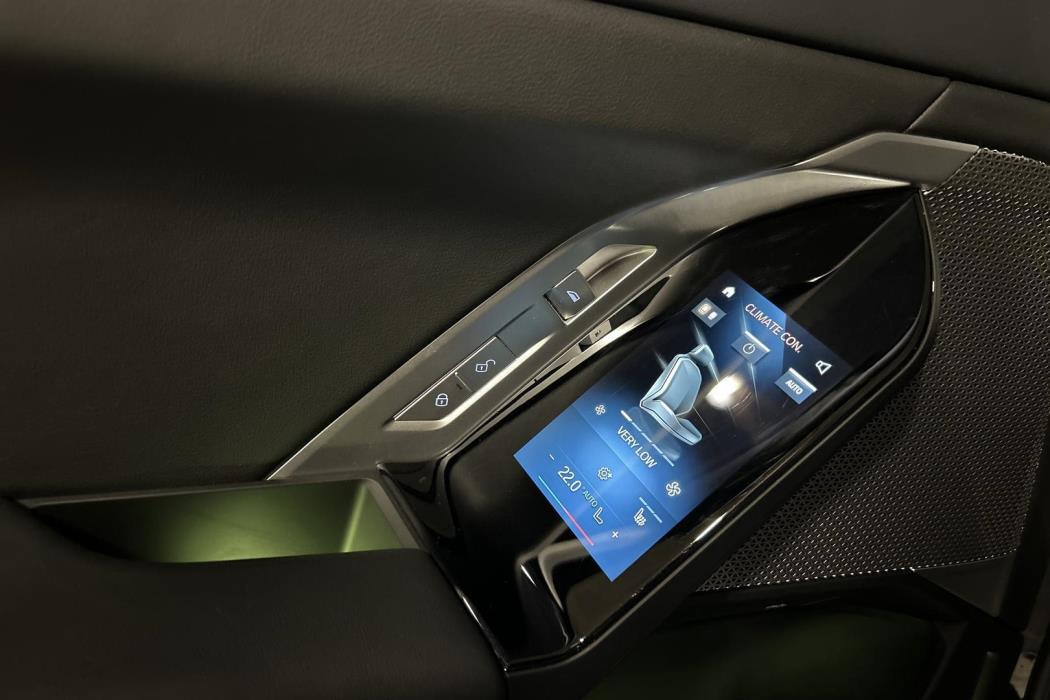 BMW i7 2025