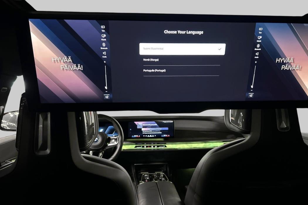 BMW i7 2025