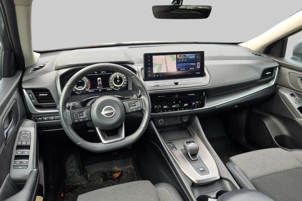 NISSAN Qashqai 2025