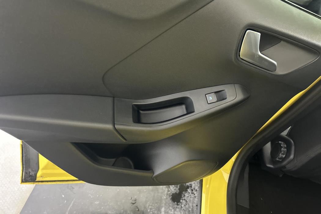 FORD PUMA GEN-E 2025