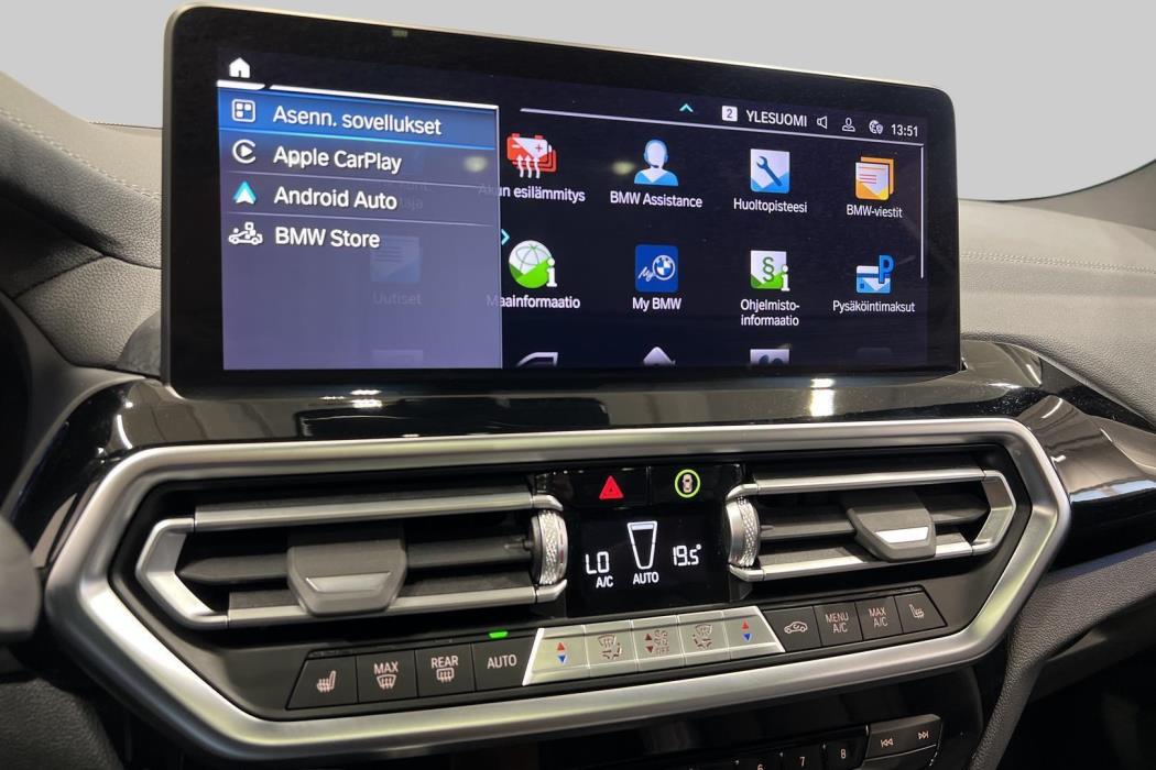 BMW IX3 2023