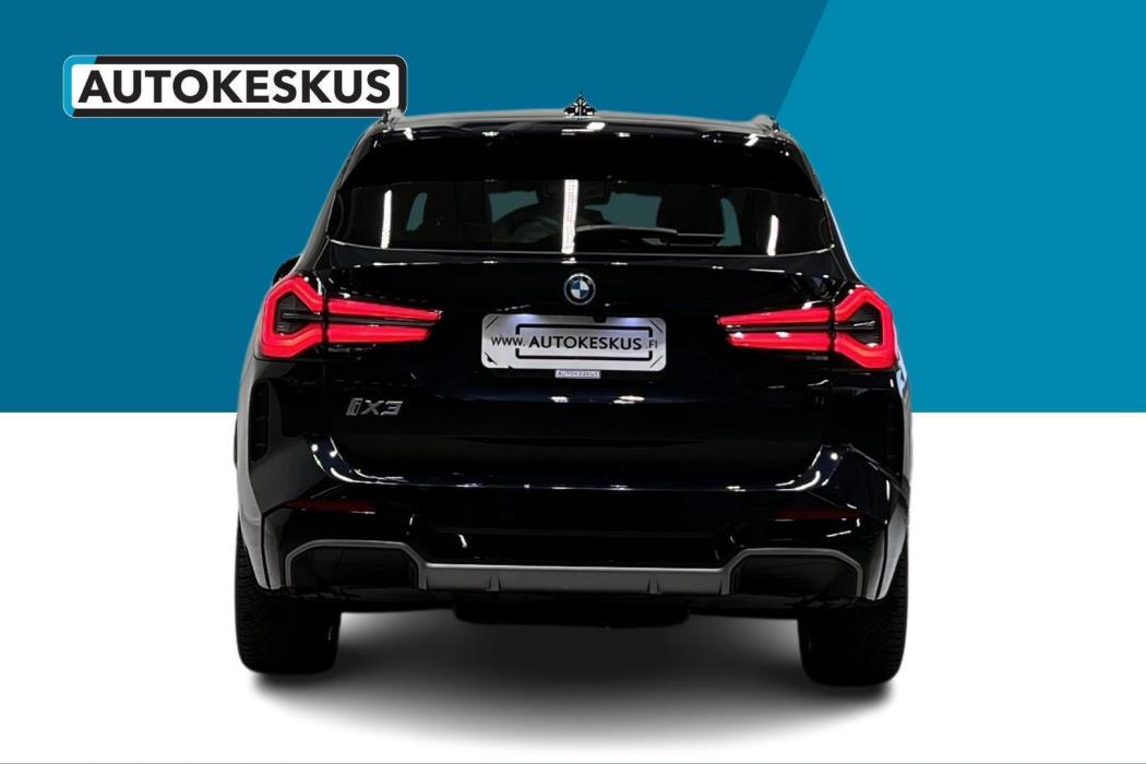 BMW IX3 2023