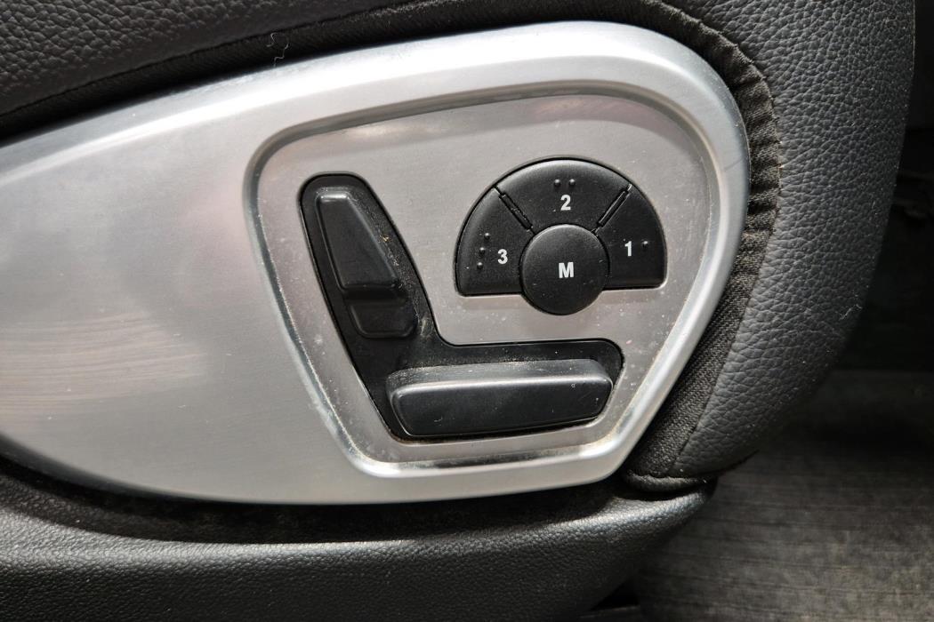 MERCEDES-BENZ R 2008