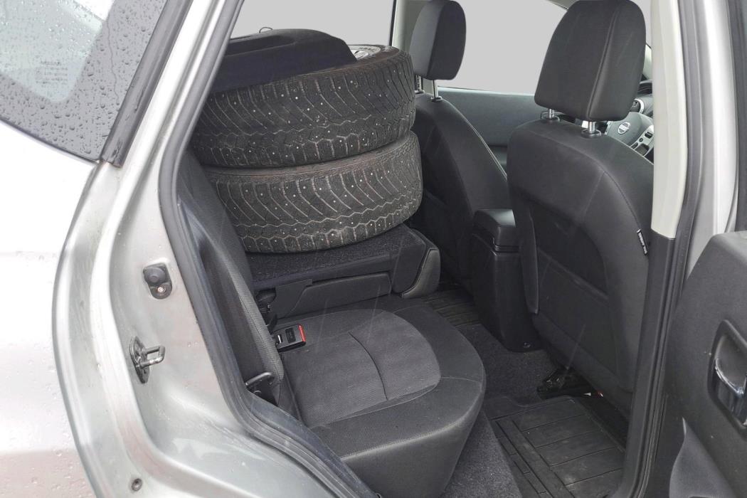 NISSAN Qashqai 2013