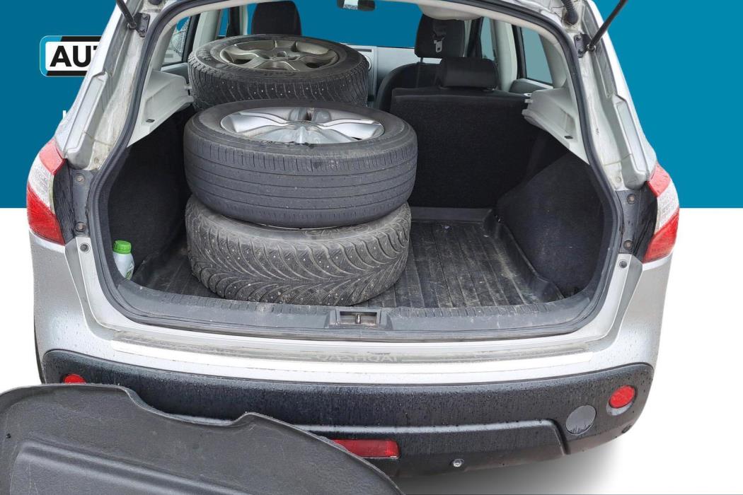 NISSAN Qashqai 2013