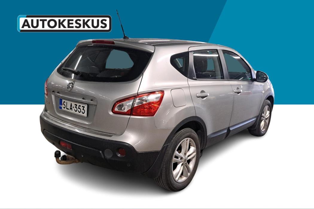 NISSAN Qashqai 2013