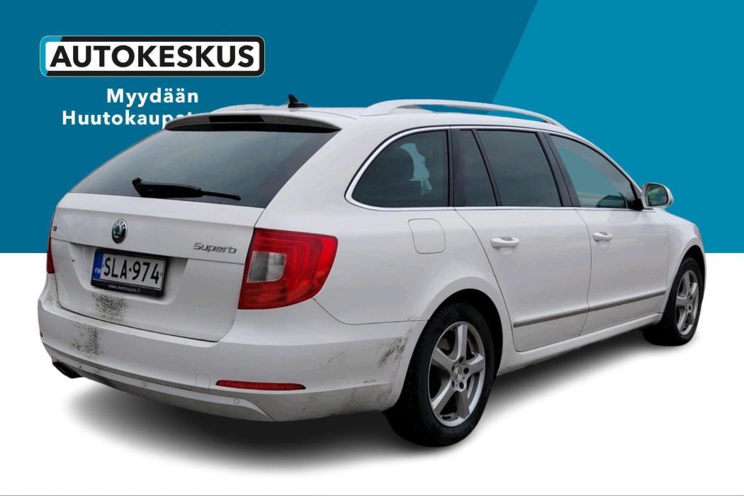 SKODA Superb 2013