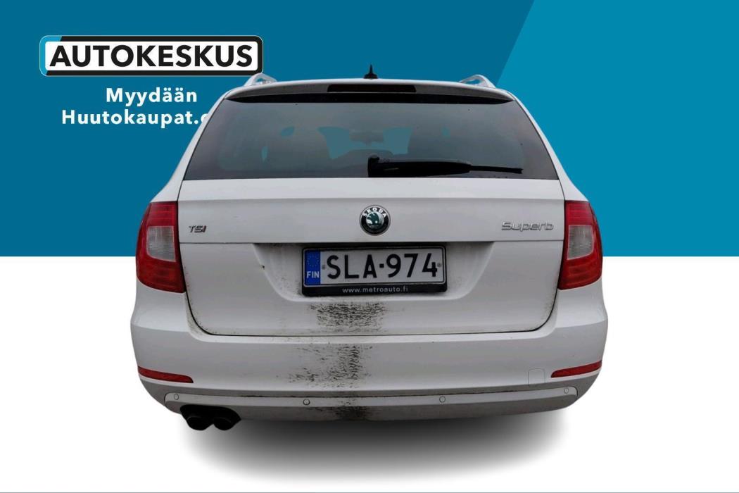 SKODA Superb 2013