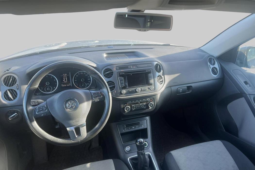 VOLKSWAGEN Tiguan 2014