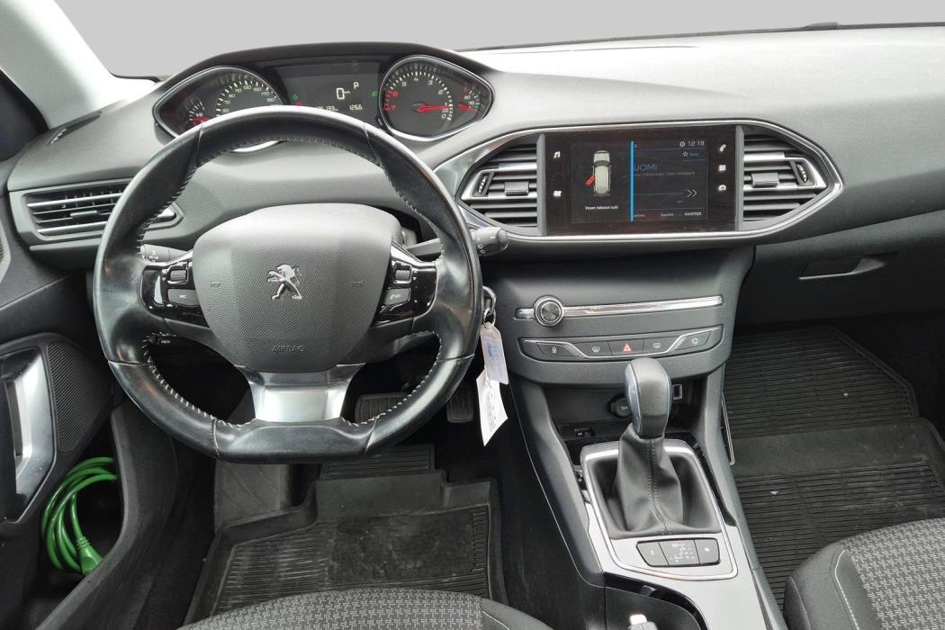 PEUGEOT 308 2018