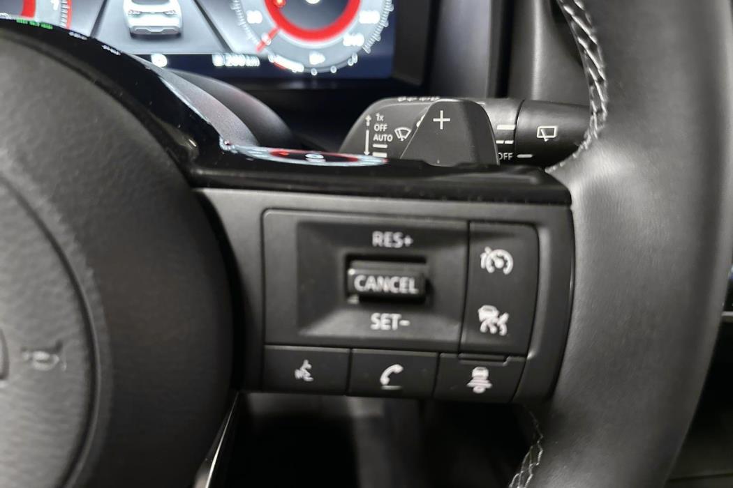 NISSAN Qashqai 2024