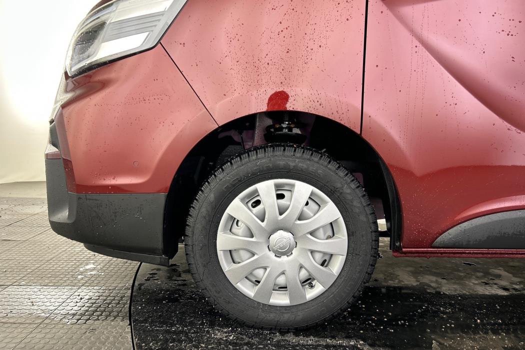 NISSAN Primastar 2025