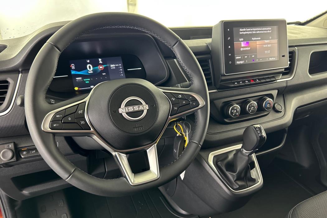 NISSAN Primastar 2025