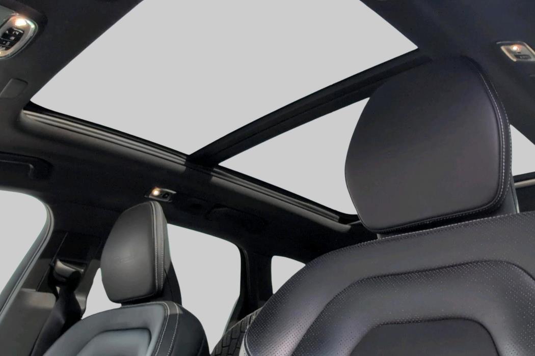 VOLVO XC60 2019