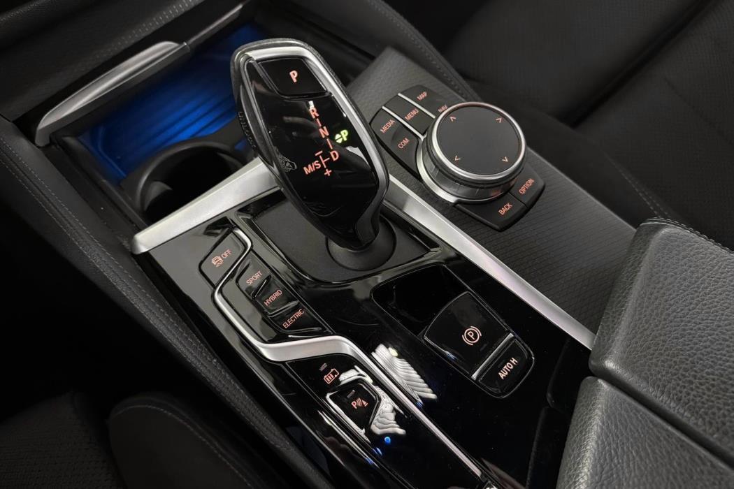 BMW 5-SARJA 2022