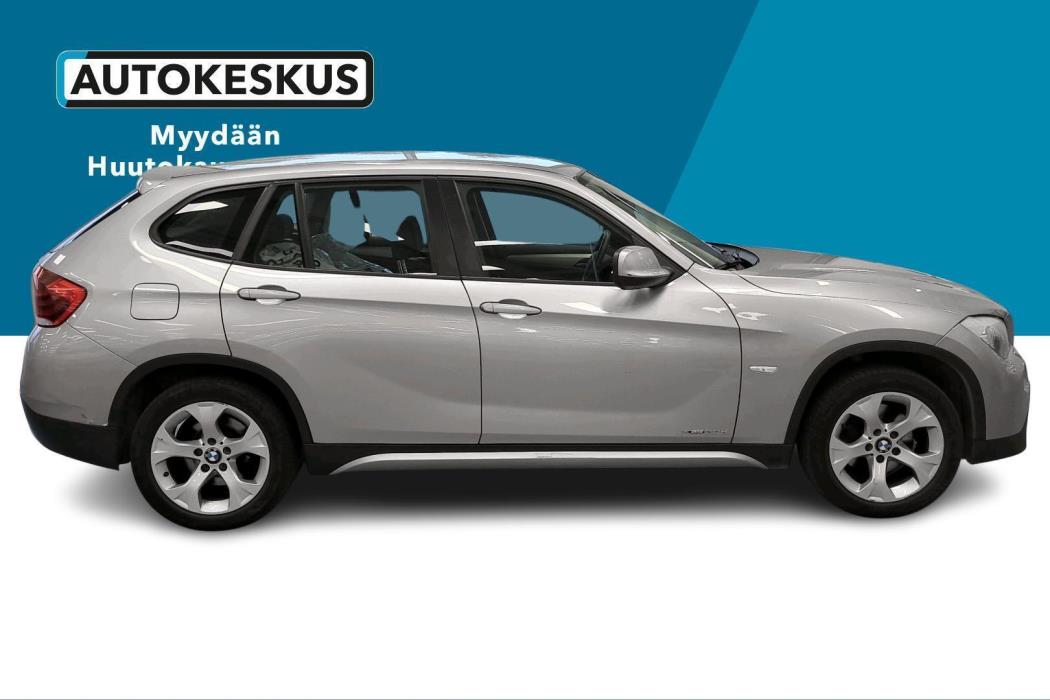 BMW X1 2011
