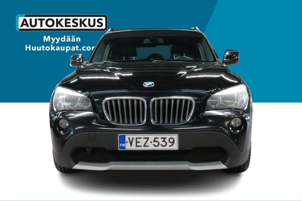 BMW X1 2011