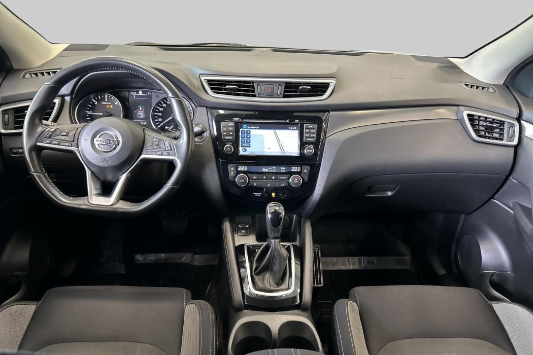 NISSAN Qashqai 2018