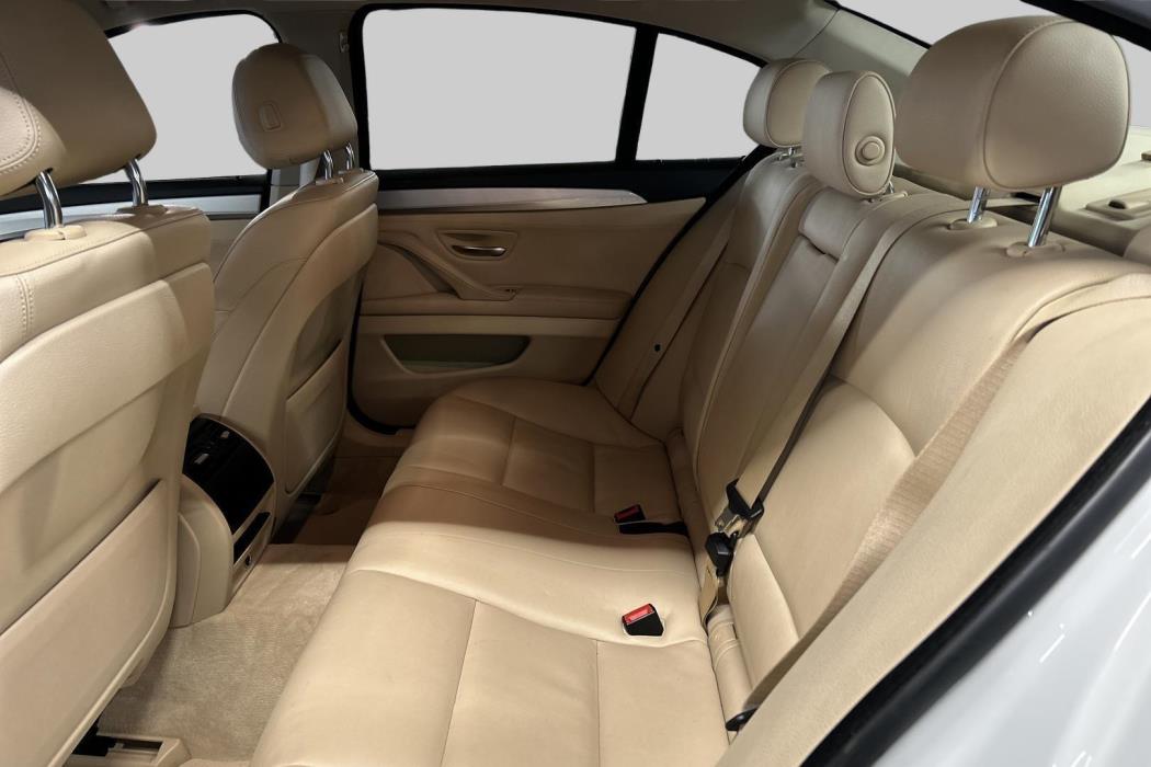 BMW 5-SARJA 2015