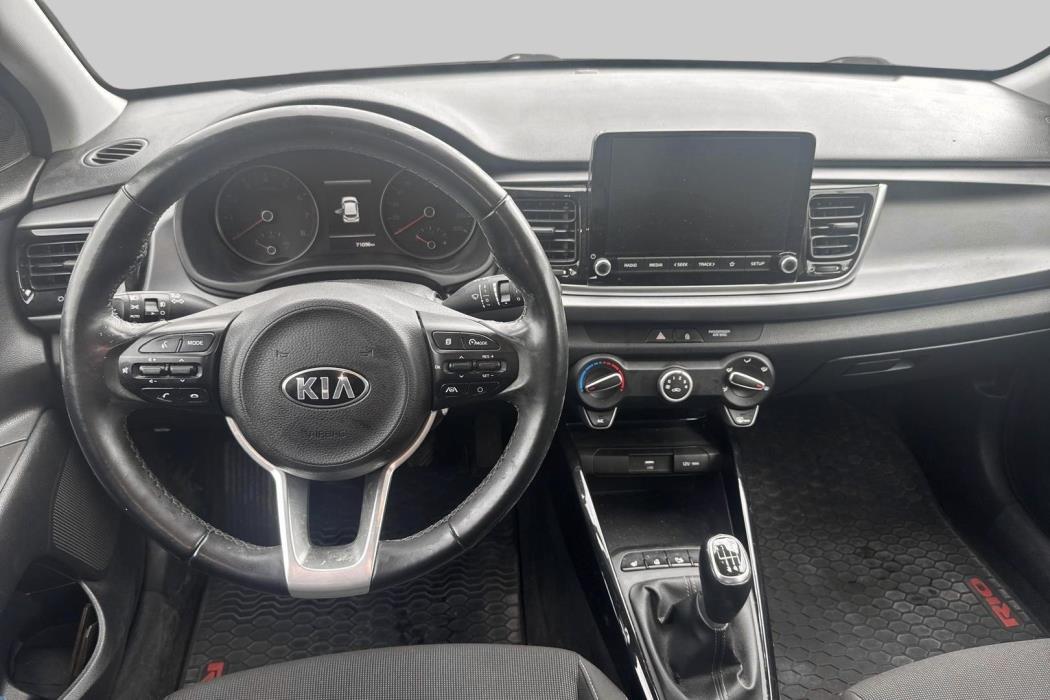 KIA Rio 2021