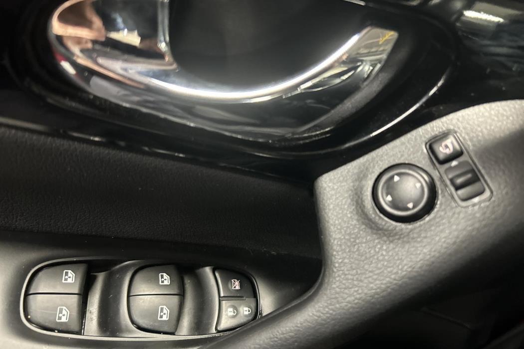 NISSAN Qashqai 2021