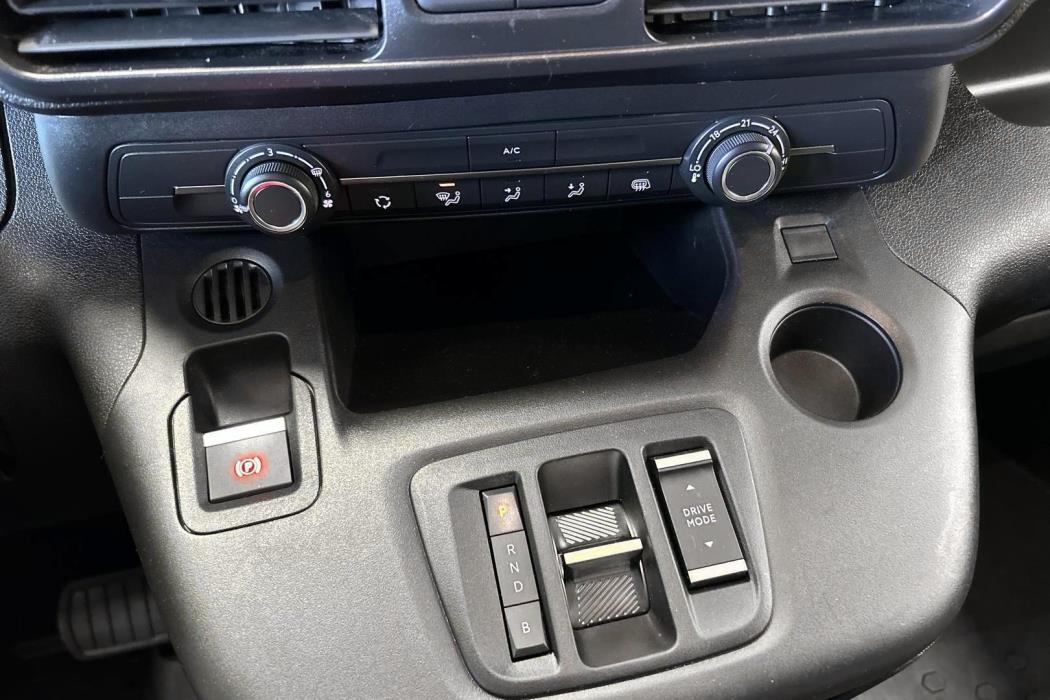 PEUGEOT e-Partner 2023