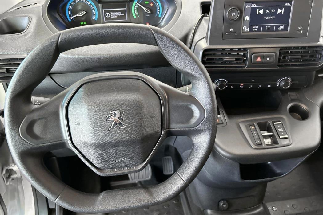PEUGEOT e-Partner 2023