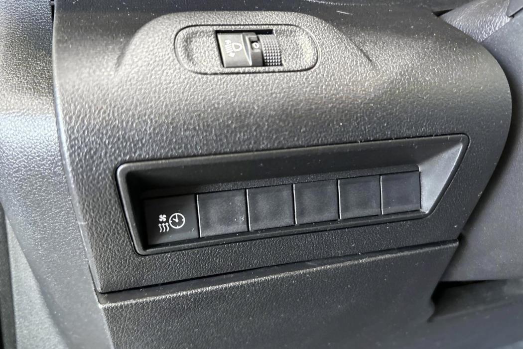 PEUGEOT e-Partner 2023