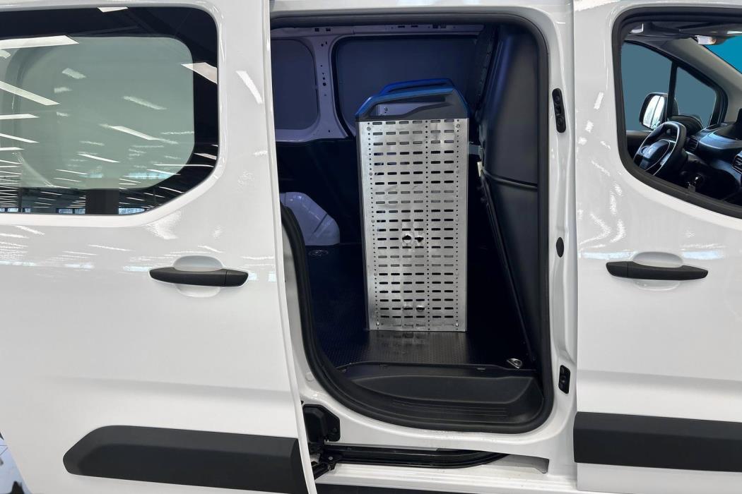 PEUGEOT e-Partner 2023